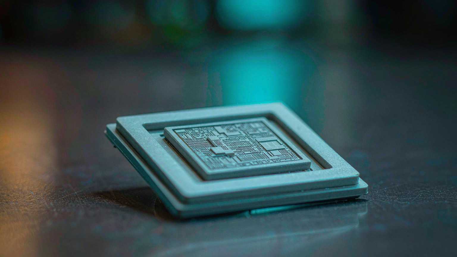 Alibaba Puts Its LLMs on Its Own Silicon: Zhenwu V900 Triples Performance, Qwen 4 Already in Training