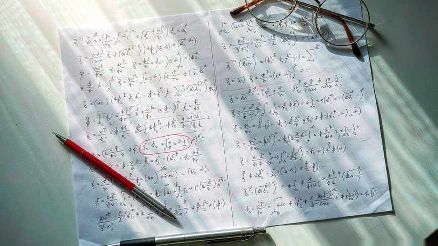 Vous validez la spec, la machine valide le code